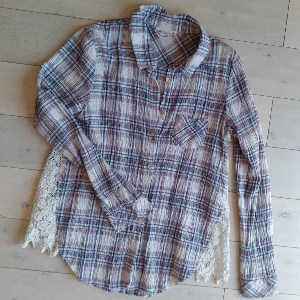White Crow Summer Seersucker Plaid Button Down Shirt with Lace Panels